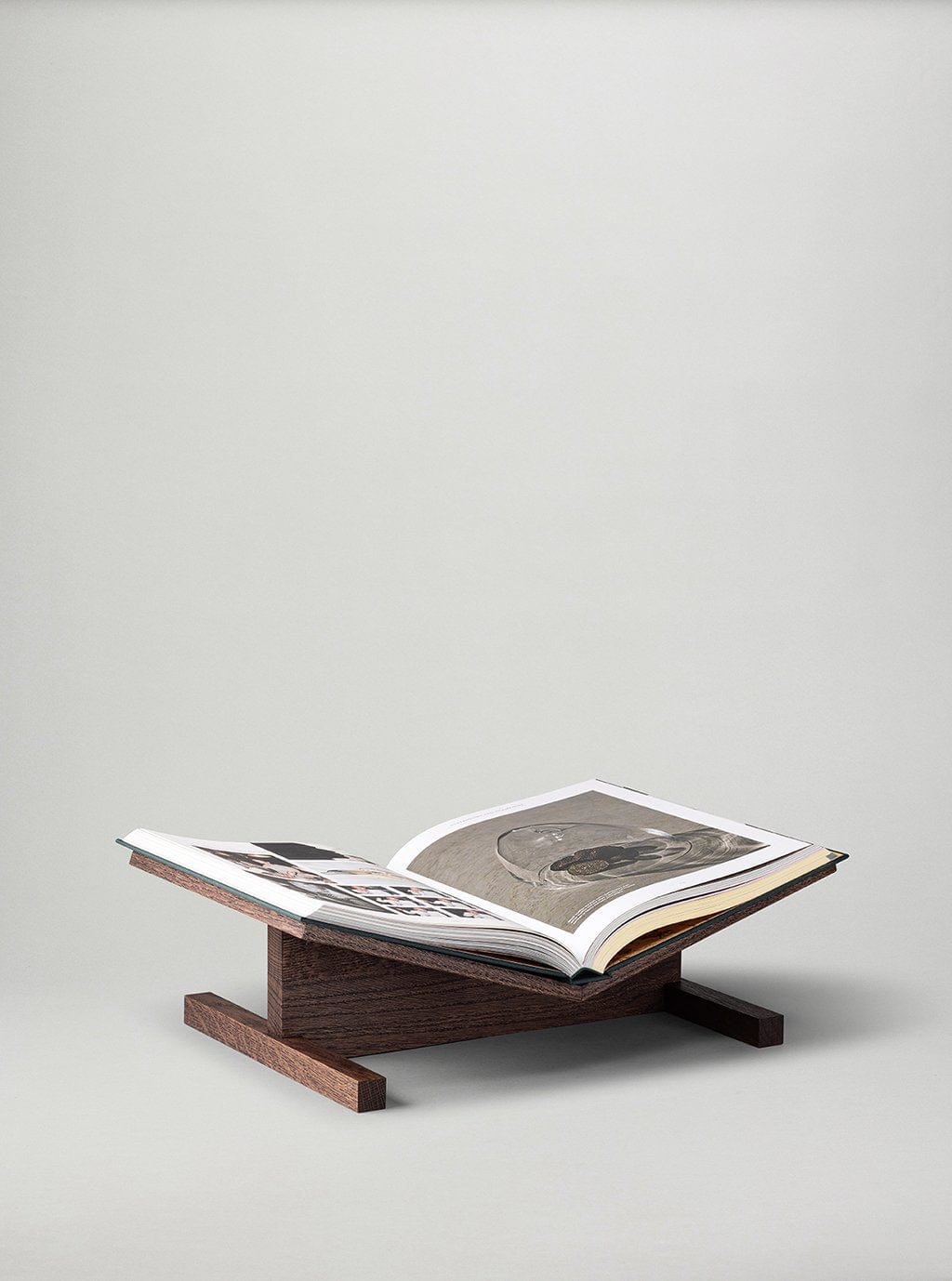 Suport pentru carti, Page - Smoked - XL Stejar, L30xl50xH15,5 cm (3)