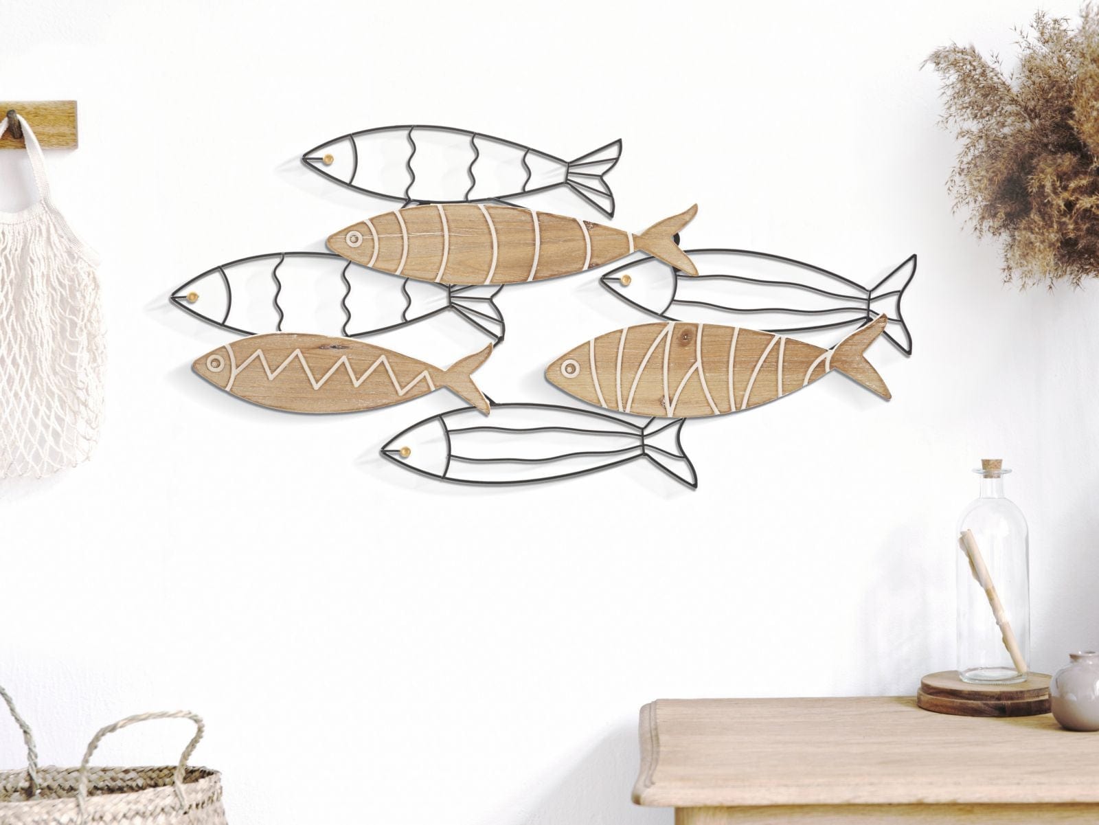 Decoratiune de perete din metal si MDF, Fish Natural / Negru, l60xA2xH30 cm