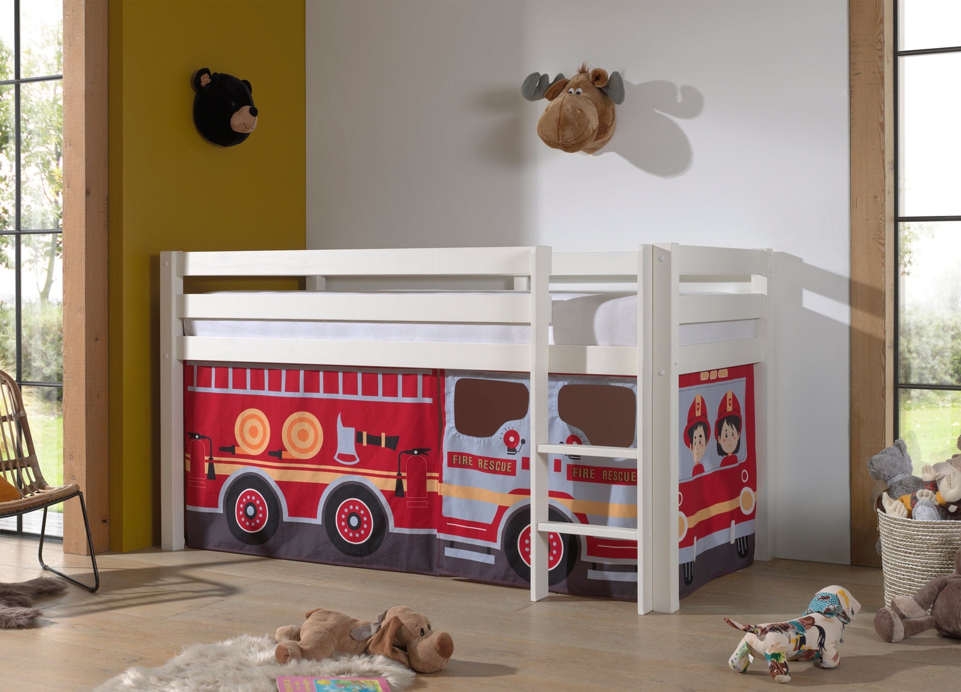 Pat etajat din lemn, cu spatiu de joaca pentru copii, Pino Fire Truck Alb, 200 x 90 cm