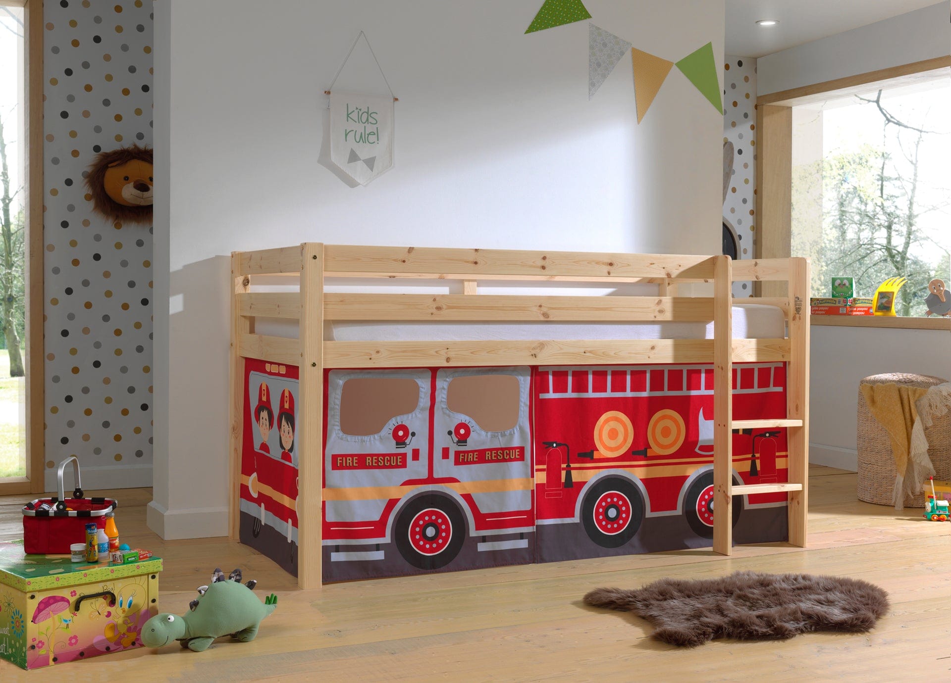 Pat etajat din lemn, cu spatiu de joaca pentru copii, Pino Fire Truck Natural, 200 x 90 cm