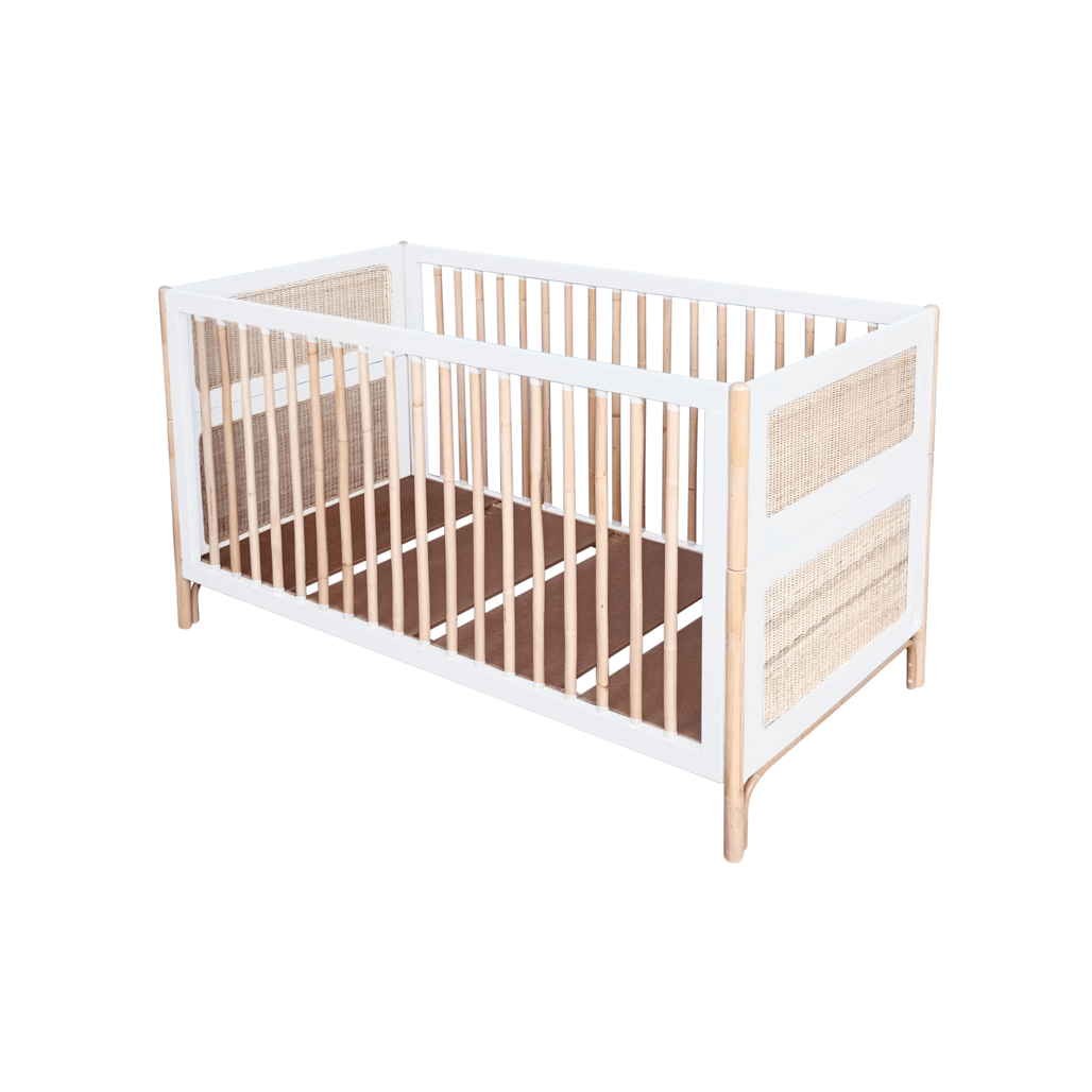 Theo Bebe 60 x 120 cm Patut din lemn, ratan si MDF, pentru bebe, Nami Alb / Natural