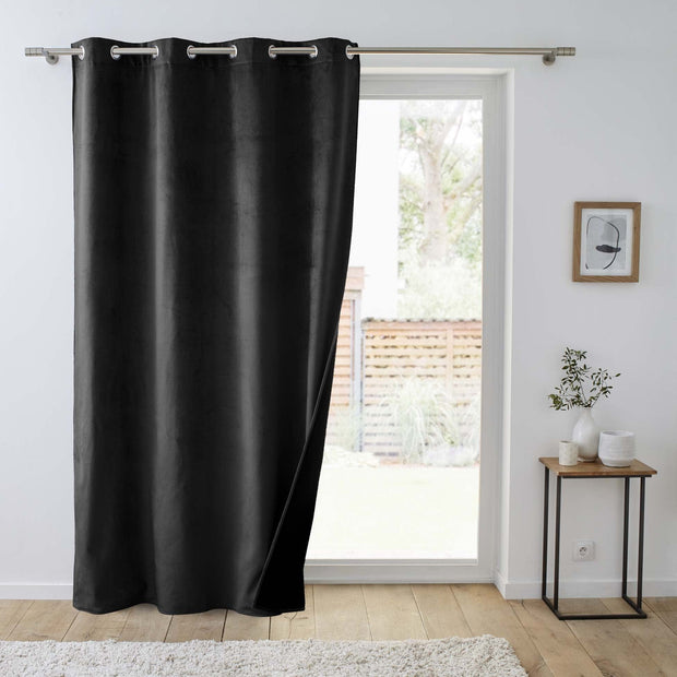 Draperie Polarchic Velvet Negru, 140 x 260 cm (1)