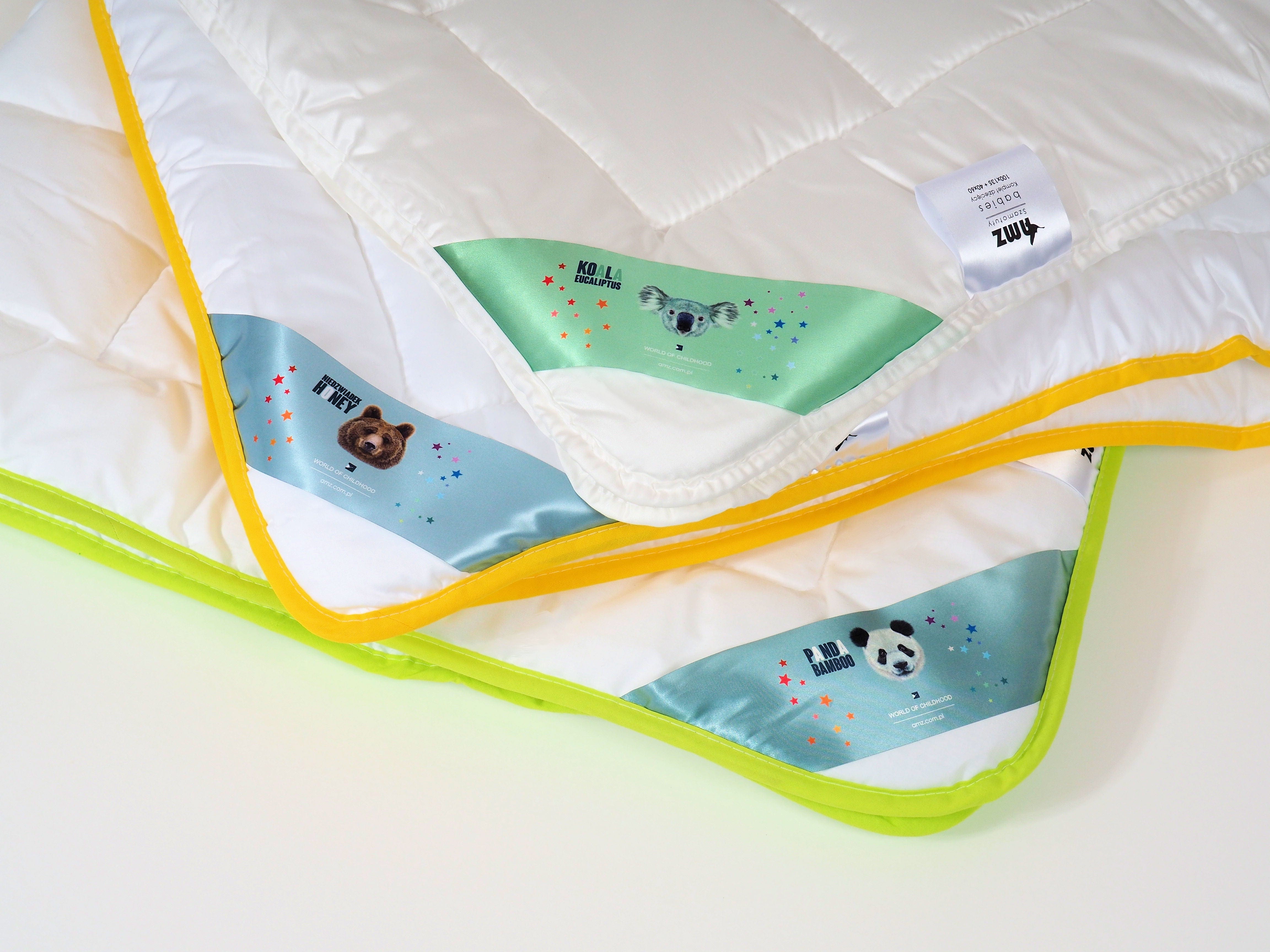 Set perna si pilota pentru copii, din DreamFill, Antialergic Babies Panda Bamboo Alb (3)