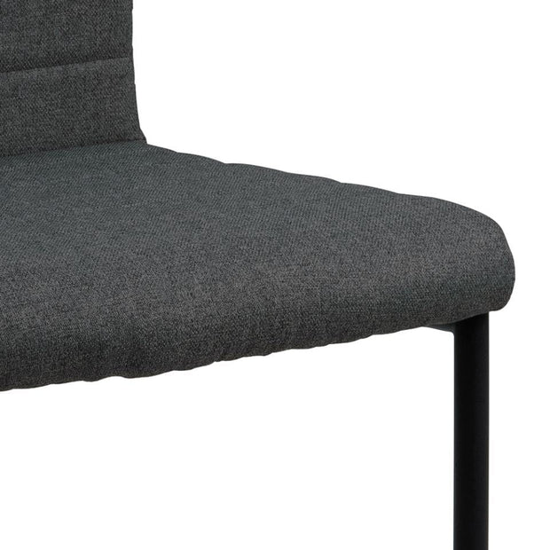 Set 2 scaune tapitate cu stofa si picioare metalice Gudrun Gri inchis / Negru, l47,5xA63,5xH95,5 cm (4)