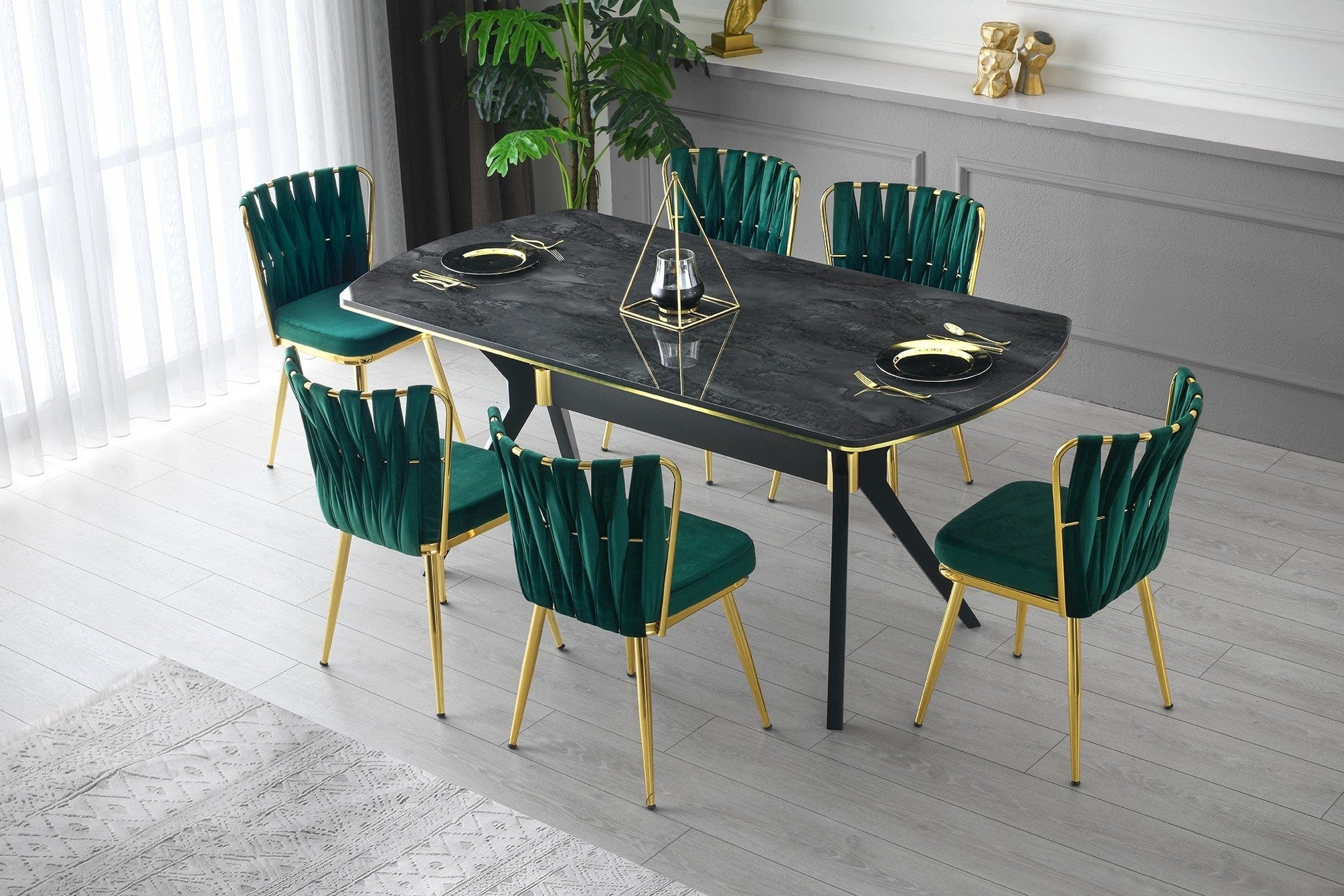 Set 4 scaune tapitat cu stofa si picioare metalice, Kusa 141 Velvet Verde / Auriu, l43xA43xH82 cm (1)