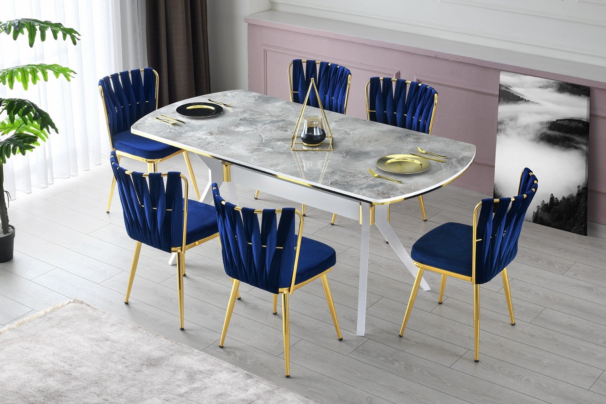 Set 4 scaune tapitate cu stofa si picioare metalice, Kusa 142 Velvet Bleumarin / Auriu, l43xA43xH82 cm (1)